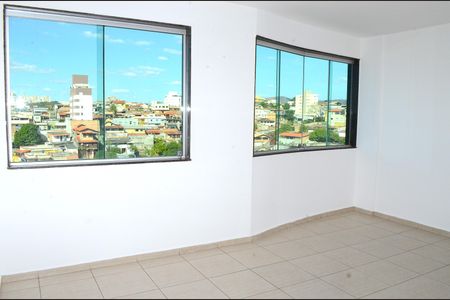Apartamento à venda com 70m², 2 quartos e 2 vagasSala