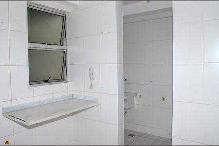 Apartamento à venda com 70m², 2 quartos e 2 vagasCozinha e Área de Serviço