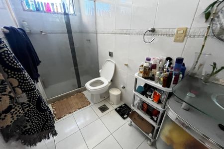 Apartamento à venda com 180m², 3 quartos e 2 vagasBanheiro 2
