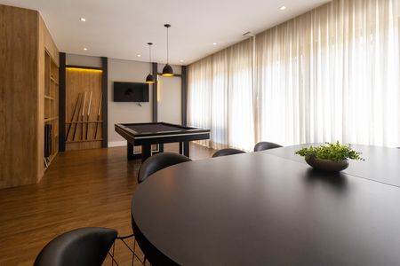 Apartamento para alugar com 67m², 2 quartos e 1 vaga Apartamento para alugar com 67m², 2 quartos e 1 vagaÁrea comum - Salão de Jogos