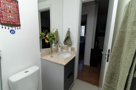 Apartamento para alugar com 67m², 2 quartos e 1 vaga Apartamento para alugar com 67m², 2 quartos e 1 vagaBanheiro