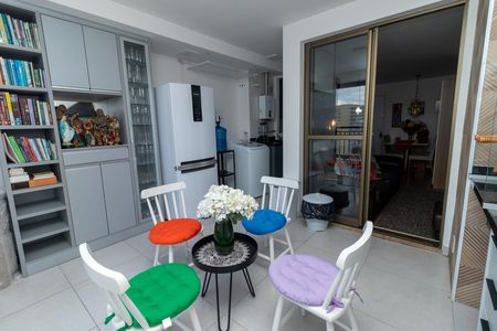 Apartamento para alugar com 67m², 2 quartos e 1 vaga Apartamento para alugar com 67m², 2 quartos e 1 vagaVaranda da Sala