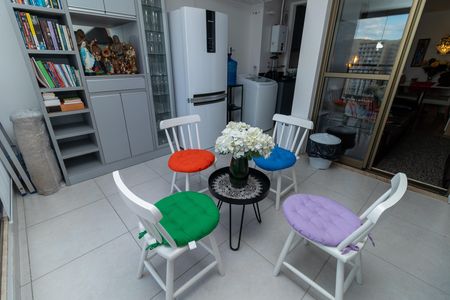 Apartamento para alugar com 67m², 2 quartos e 1 vaga Apartamento para alugar com 67m², 2 quartos e 1 vagaVaranda da Sala