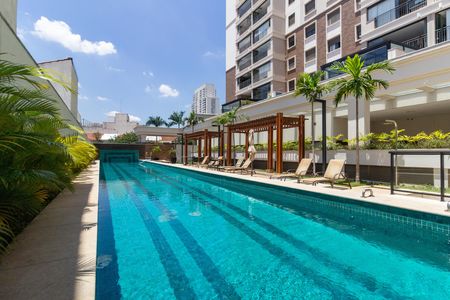 Apartamento para alugar com 67m², 2 quartos e 1 vaga Apartamento para alugar com 67m², 2 quartos e 1 vagaÁrea comum - Piscina