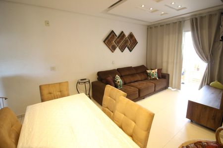 Apartamento à venda com 74m², 3 quartos e 1 vagaSala