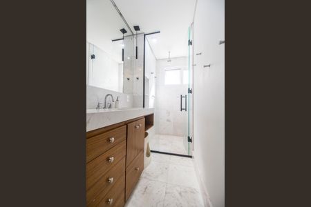 Apartamento à venda com 50m², 1 quarto e 2 vagasBanheiro da Suíte