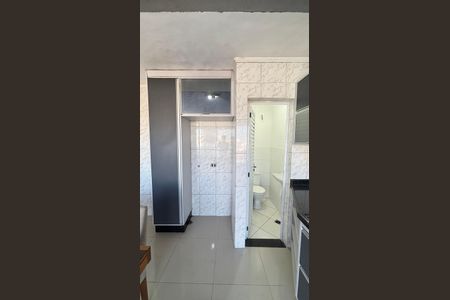 Apartamento à venda com 90m², 2 quartos e 1 vaga Apartamento à venda com 90m², 2 quartos e 1 vagaCozinha