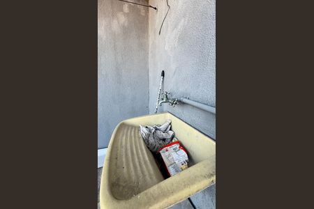 Apartamento à venda com 90m², 2 quartos e 1 vaga Apartamento à venda com 90m², 2 quartos e 1 vagaÁrea de Serviço