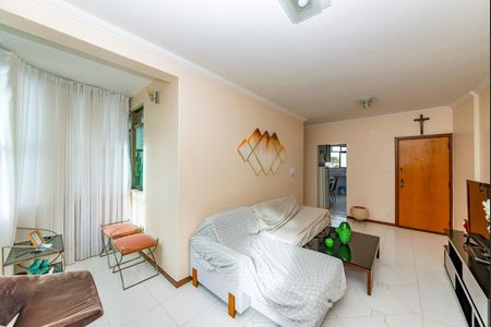 Apartamento à venda com 83m², 3 quartos e 2 vagas Apartamento à venda com 83m², 3 quartos e 2 vagasSala