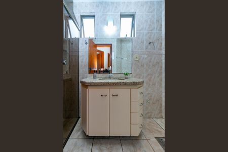 Apartamento à venda com 83m², 3 quartos e 2 vagas Apartamento à venda com 83m², 3 quartos e 2 vagasBanheiro Social