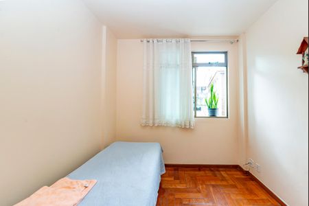 Apartamento à venda com 83m², 3 quartos e 2 vagas Apartamento à venda com 83m², 3 quartos e 2 vagasQuarto 2