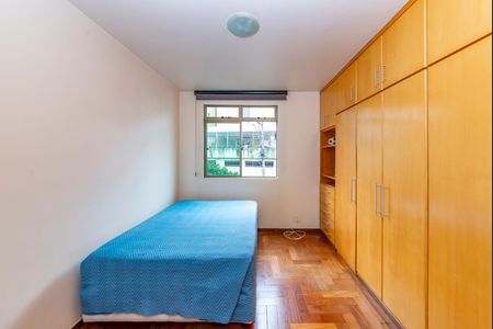 Apartamento à venda com 83m², 3 quartos e 2 vagas Apartamento à venda com 83m², 3 quartos e 2 vagasSuíte