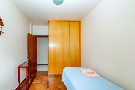 Apartamento à venda com 83m², 3 quartos e 2 vagas Apartamento à venda com 83m², 3 quartos e 2 vagasQuarto 2