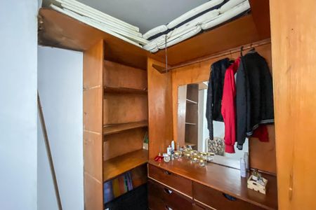 Casa à venda com 350m², 3 quartos e 4 vagasCloset da suíte 1