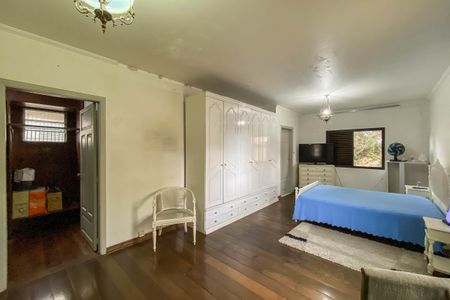 Casa à venda com 350m², 3 quartos e 4 vagasSuíte 2