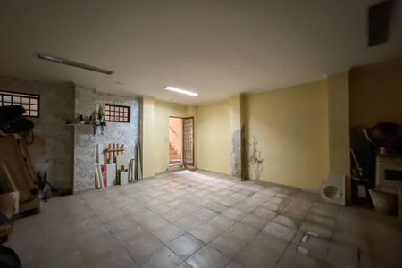 Casa à venda com 350m², 3 quartos e 4 vagasÁrea comum