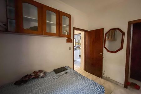 Casa à venda com 350m², 3 quartos e 4 vagasQuarto