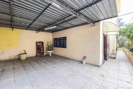 Casa à venda com 350m², 3 quartos e 4 vagasÁrea comum