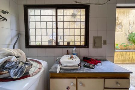 Casa à venda com 350m², 3 quartos e 4 vagasÁrea de Serviço