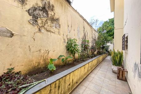 Casa à venda com 350m², 3 quartos e 4 vagasÁrea comum