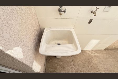 Apartamento à venda com 67m², 2 quartos e 1 vagaÁrea de Serviço