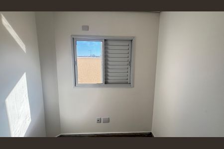 Apartamento à venda com 67m², 2 quartos e 1 vagaQuarto 2