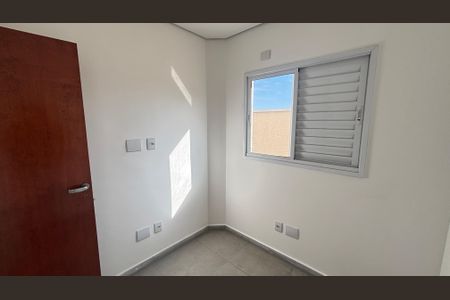 Apartamento à venda com 67m², 2 quartos e 1 vagaQuarto 2