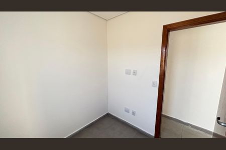 Apartamento à venda com 67m², 2 quartos e 1 vagaQuarto 2