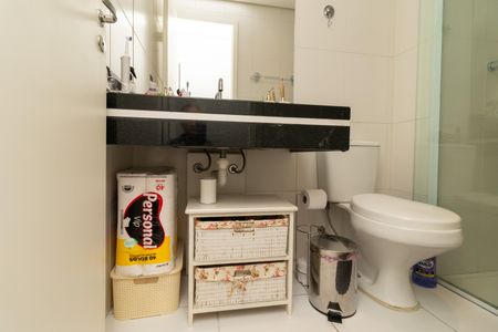 Apartamento à venda com 83m², 3 quartos e 2 vagasBanheiro