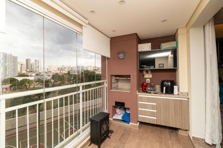 Apartamento à venda com 83m², 3 quartos e 2 vagasSala