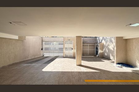 Apartamento à venda com 45m², 2 quartos e 1 vaga Apartamento à venda com 45m², 2 quartos e 1 vagaGaragem