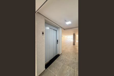 Apartamento à venda com 45m², 2 quartos e 1 vaga Apartamento à venda com 45m², 2 quartos e 1 vagaElevador - Garagem