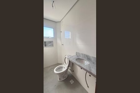 Apartamento à venda com 45m², 2 quartos e 1 vaga Apartamento à venda com 45m², 2 quartos e 1 vagaBanheiro