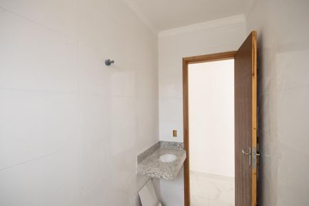 Apartamento à venda com 65m², 3 quartos e sem vaga Apartamento à venda com 65m², 3 quartos e sem vagaBanheiro Social