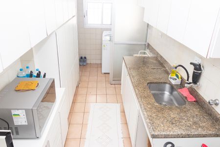 Apartamento à venda com 80m², 3 quartos e 2 vagasCozinha