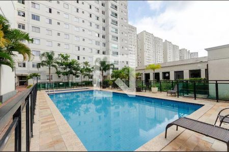 Apartamento à venda com 51m², 2 quartos e 1 vaga Apartamento à venda com 51m², 2 quartos e 1 vagaÁrea comum - Piscina
