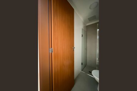 Apartamento à venda com 51m², 2 quartos e 1 vaga Apartamento à venda com 51m², 2 quartos e 1 vagaBanheiro Corredor