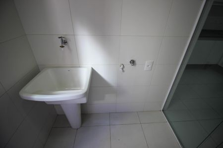 Apartamento para alugar com 87m², 2 quartos e 1 vagaÁrea de Serviço