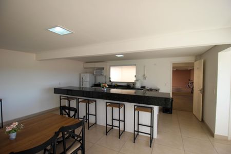 Apartamento para alugar com 87m², 2 quartos e 1 vagaÁrea comum 