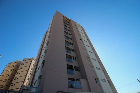 Apartamento para alugar com 87m², 2 quartos e 1 vagaFachada