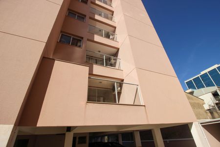 Apartamento para alugar com 87m², 2 quartos e 1 vagaFachada