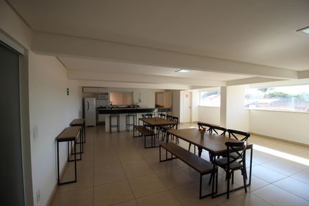 Apartamento para alugar com 87m², 2 quartos e 1 vagaÁrea comum - Salão de festas