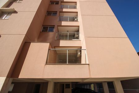 Apartamento para alugar com 87m², 2 quartos e 1 vagaFachada