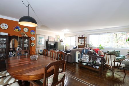 Apartamento à venda com 145m², 3 quartos e 1 vagaSala