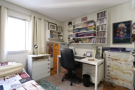 Apartamento à venda com 145m², 3 quartos e 1 vagaQuarto 1