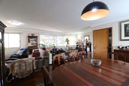 Apartamento à venda com 145m², 3 quartos e 1 vagaSala