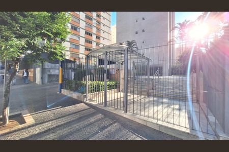 Apartamento à venda com 145m², 3 quartos e 1 vagaFachada