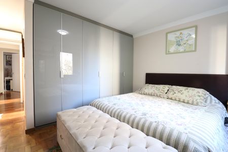 Apartamento à venda com 145m², 3 quartos e 1 vagaSuíte