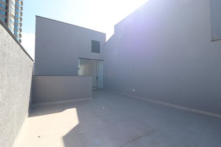 Casa à venda com 329m², 3 quartos e 6 vagasCobertura