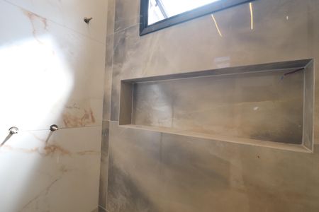 Casa à venda com 329m², 3 quartos e 6 vagasBanheiro da Suíte